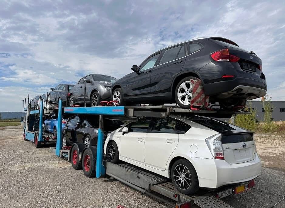 Kopernikus Cars šleper sa automobilima